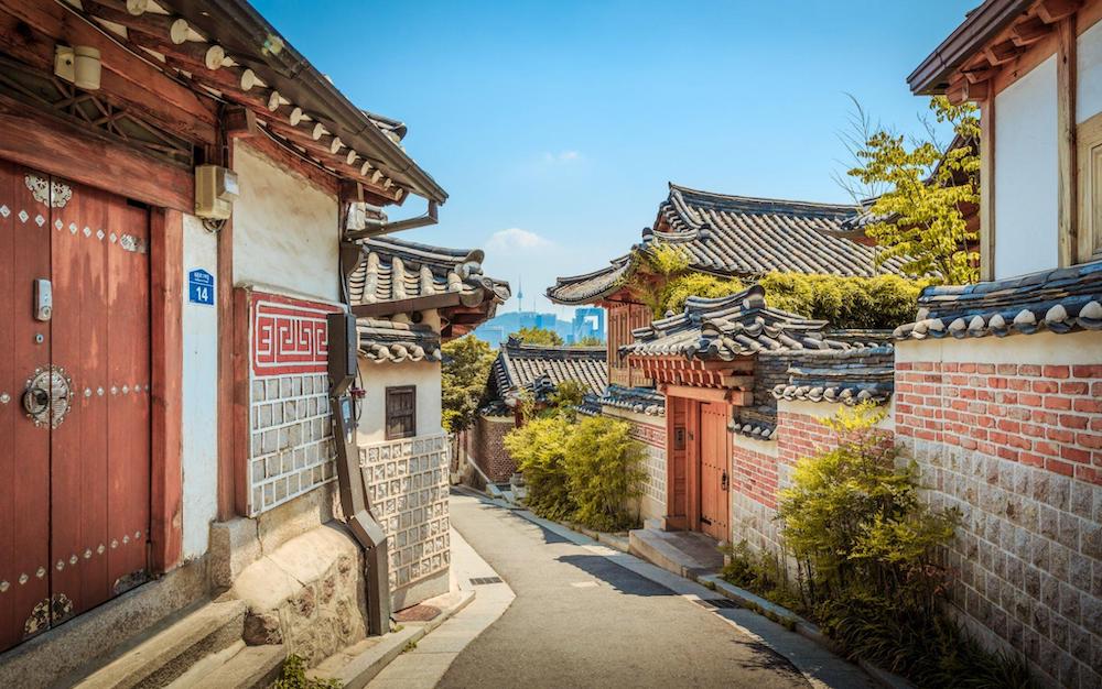 The Best Things To Do In Bukchon Hanok Village