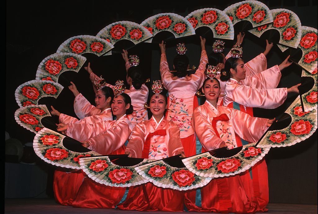 Buchaechum Choreography Korean Fan Dance