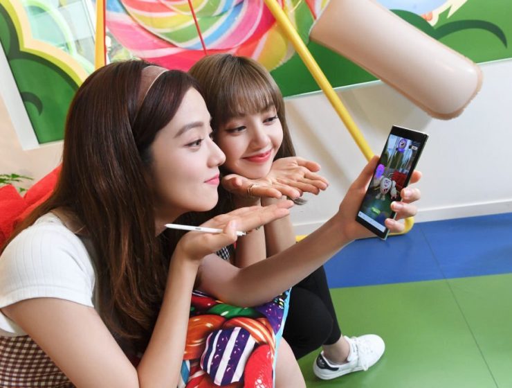 How Much Do K-Pop Idols Earn Per Month Salary & Net Worth