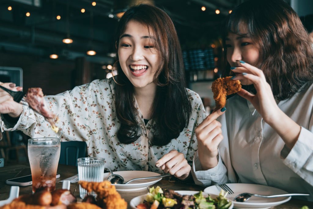 How do Koreans not gain weight after eating so much?