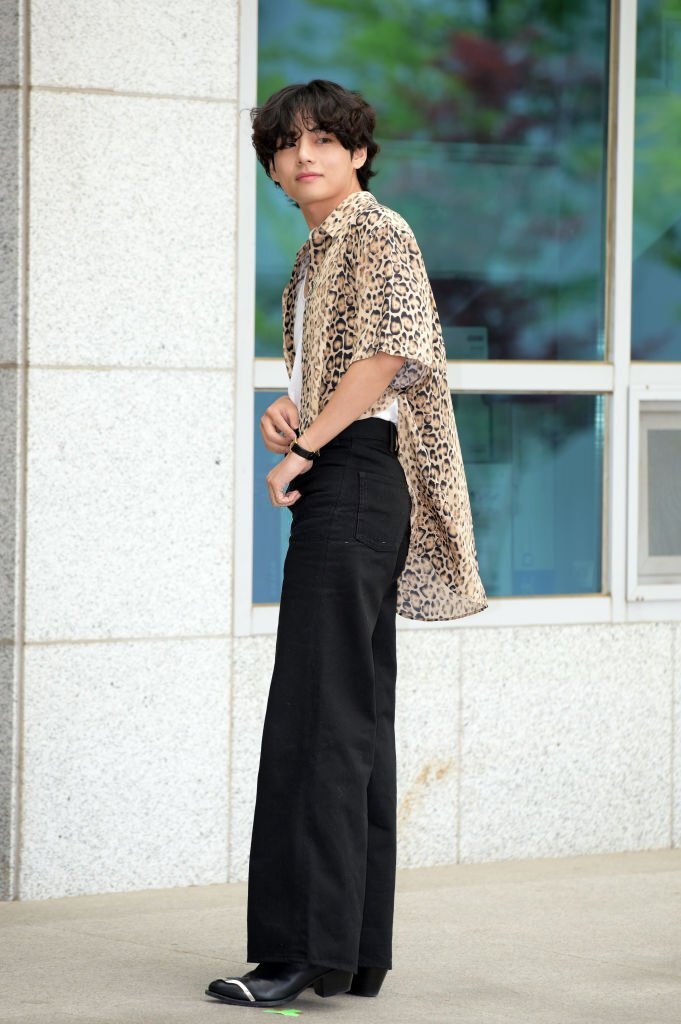 V at Gimpo International Airport V at Gimpo International Airport