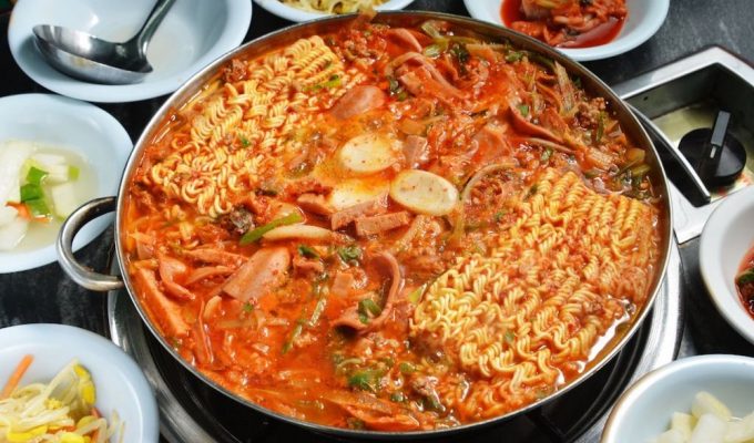 Budae jjigae